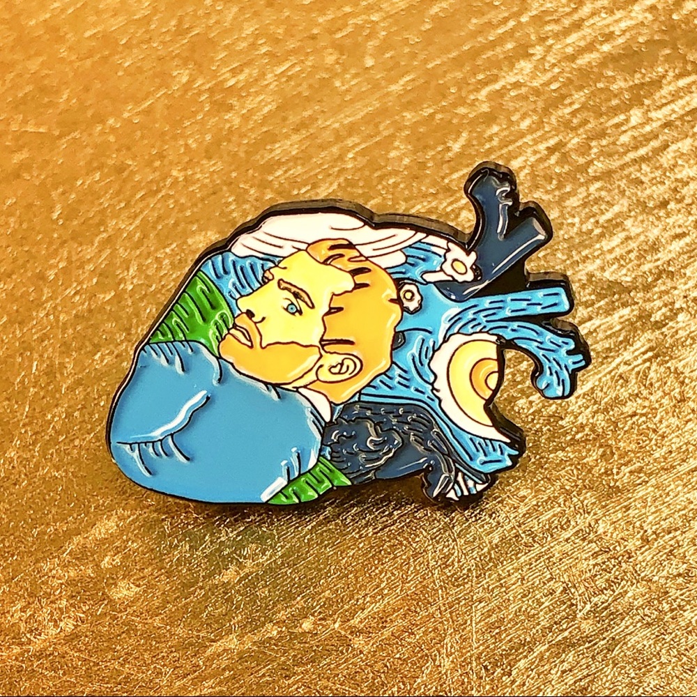 5/$30! 
Vincent van Gogh Heart Enamel Pin